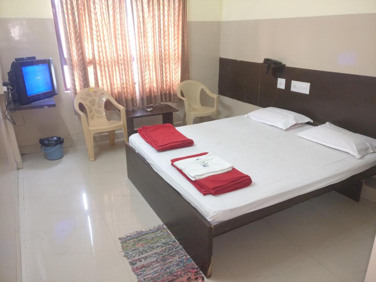 Hotel Subhadra Comforts Shimoga Exteriér fotografie